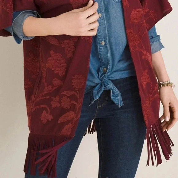 Chico’s Chenille Floral Jacquard Loose Fit Fringed Chenille Ruana Wrap Red S/M - Picture 5 of 10